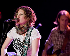 Singer songwriter